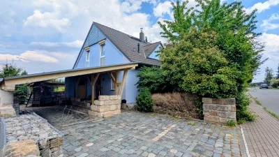 Einfamilienhaus mit 5 Zimmern, Keller & Carport in Bannewitz, 01728 Bannewitz, Einfamilienhaus