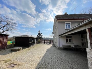 Wohnhaus mit ehem. Pkw-Werkstatt nördlich von Radeburg, 01561 Ebersbach, Bauernhaus