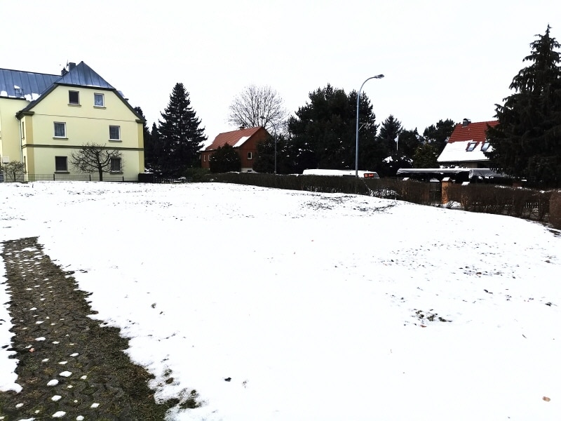 Pacht: EFH-Bauplatz in Wilthen - Winterblick ins Grundstück