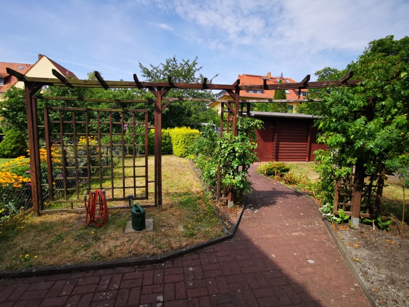 Schöne Doppelhaushälfte in Lauta - Ansicht Garten