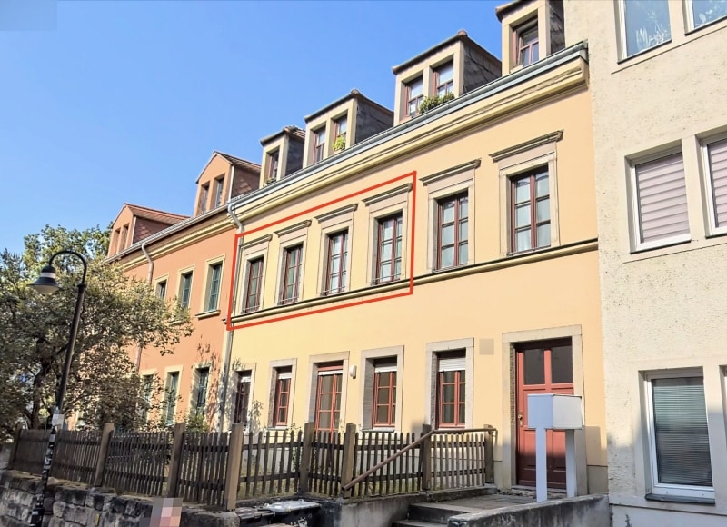 Vermietete 2-Raum-Eigentumswohnung in Dresden - Ansicht der Hausfassade