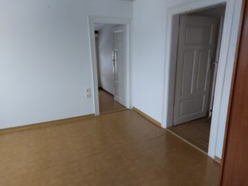 Großröhrsdorf - Schönes Zweifamilienhaus mit viel Charm - Schlazimmer mit Ankleide DG