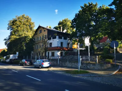Straßenseite