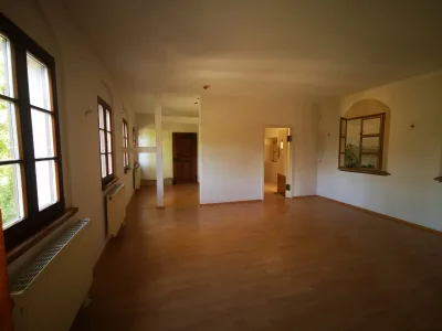 zu Gastro Zimmer 1 OG
