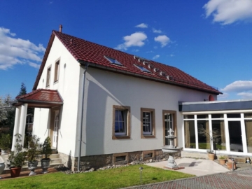 Saniertes EFH mit Ferienbungalow in Dresden, 01326 Dresden, Einfamilienhaus