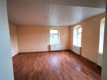 Zimmer - Kleines 2-Fam. Haus auf Erbpachtgrundstück