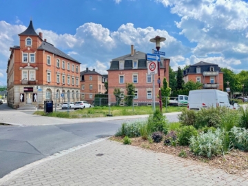 Innenstädtischer Bauplatz in 01705 Freital mit eigenem Parkplatz - Umgebungsbebauung